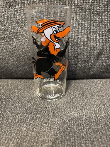 Vintage beaky buzzard 1973 - beaky,