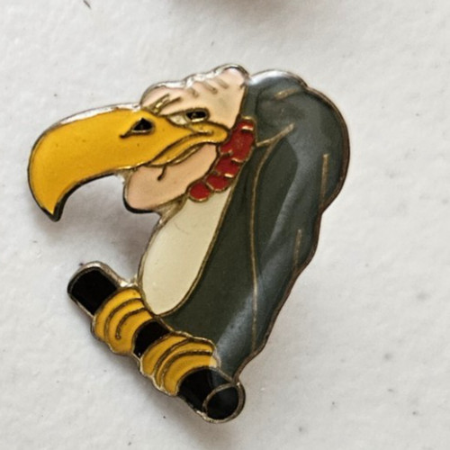 Beaky buzzard toons enamel - wb,